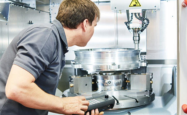 Die Firma Rohmann ist ein innovatives Unternehmen. Mit modernsten CNC-Maschinen fertigen wir Dreh- und Frästeile für Industriekunden. Präzision im µ-Bereich ist für uns alltägliche Herausforderung. Wir suchen zum nächstmöglichen Zeitpunkt: